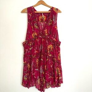 Free People Purple Haze Floral Tiered Tunic Top Size Large Red